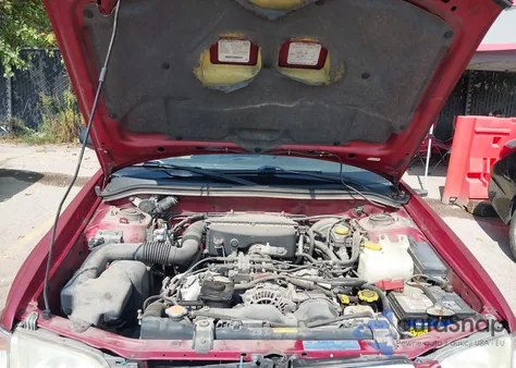 2001 Subaru Forester L z USA, uszkodzony, nr VIN JF1SF635X1H718438